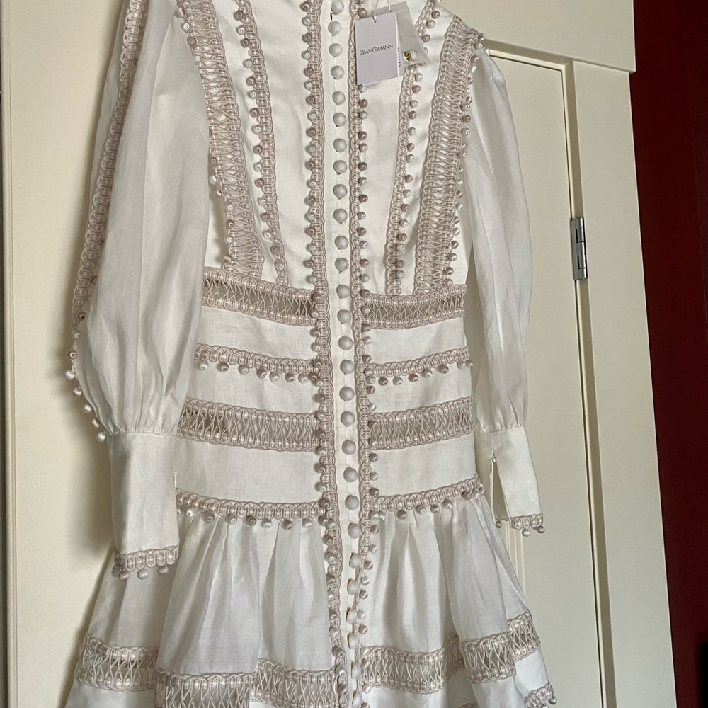 NWT Zimmermann Embroidered Button-Detailed Off White Ramie Mini Dress Size 1 AU - Picture 8 of 16